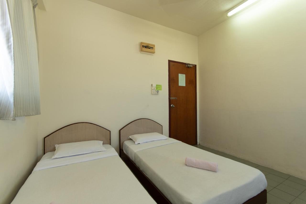 Spot On 89582 Evergreen Hotel Keningau Εξωτερικό φωτογραφία