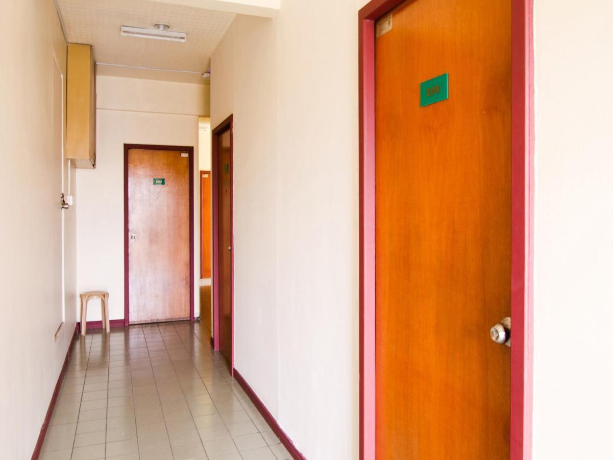 Spot On 89582 Evergreen Hotel Keningau Εξωτερικό φωτογραφία